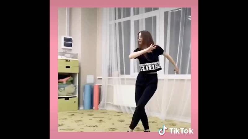 Как танцевать в социальной сети тик ток ✩ tikstar.ru